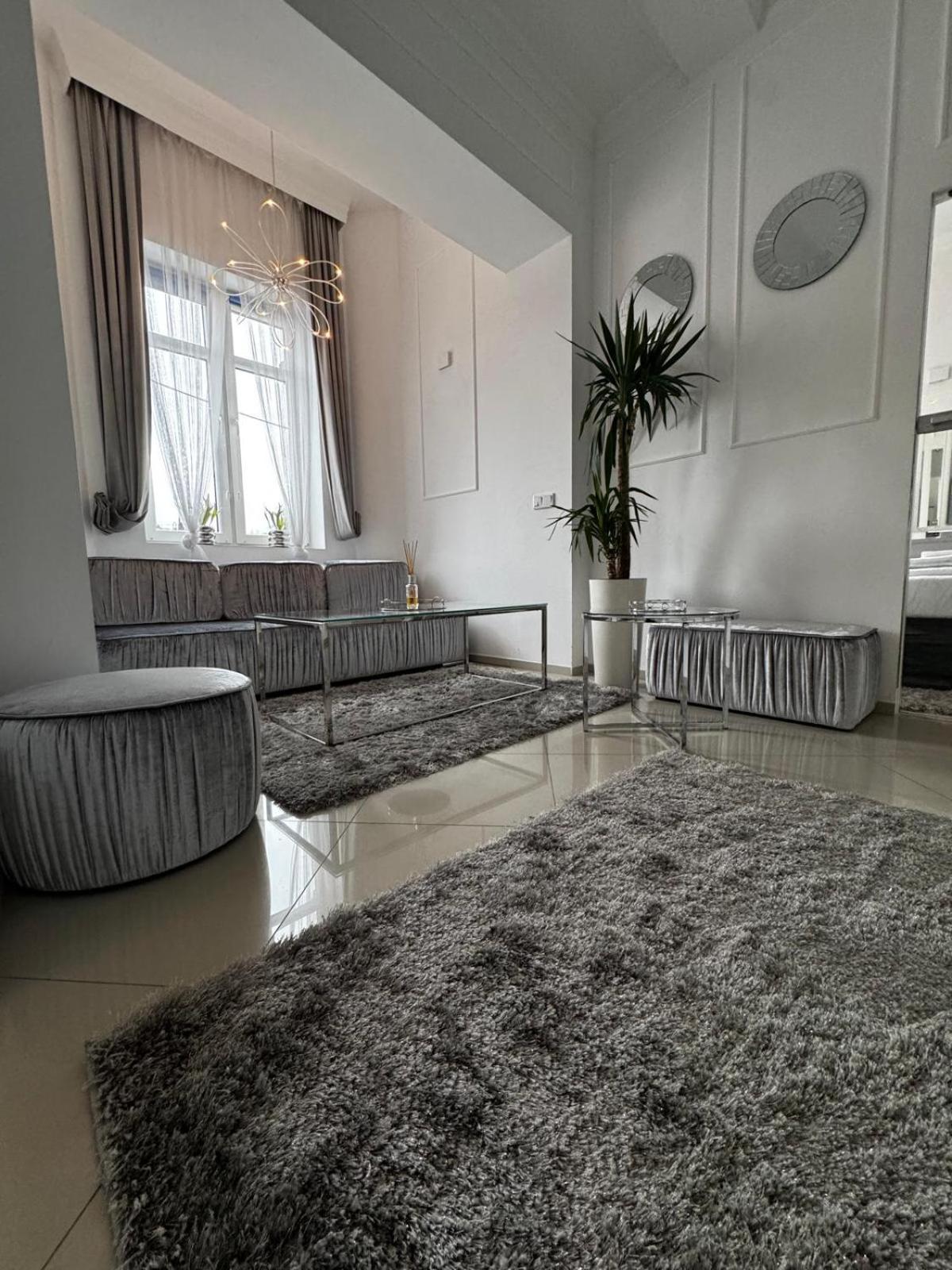 Salt Inn Apartments No 2 - Jacuzzi فيليتشكا المظهر الخارجي الصورة